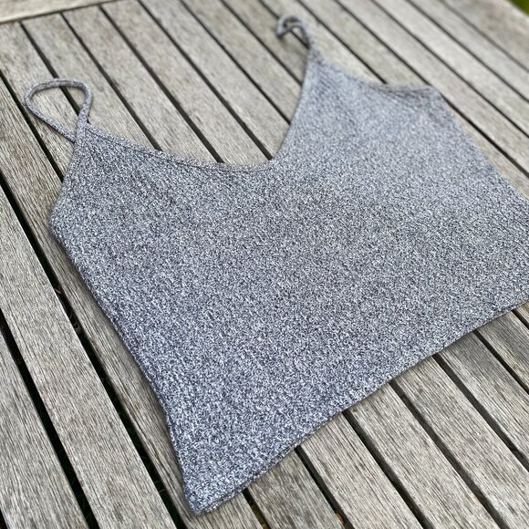 Brandyville Grey Spaghetti Strap Crop Tank | One Size - Picture 3 of 9